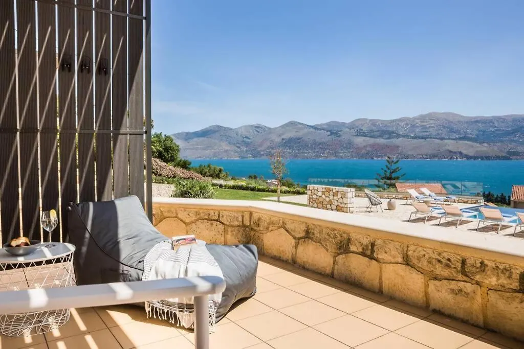 Eviono, Houses On The Hill Apartment Lixouri